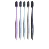 Dientes - Cepillo Dientes Adultos #Medium by Beter