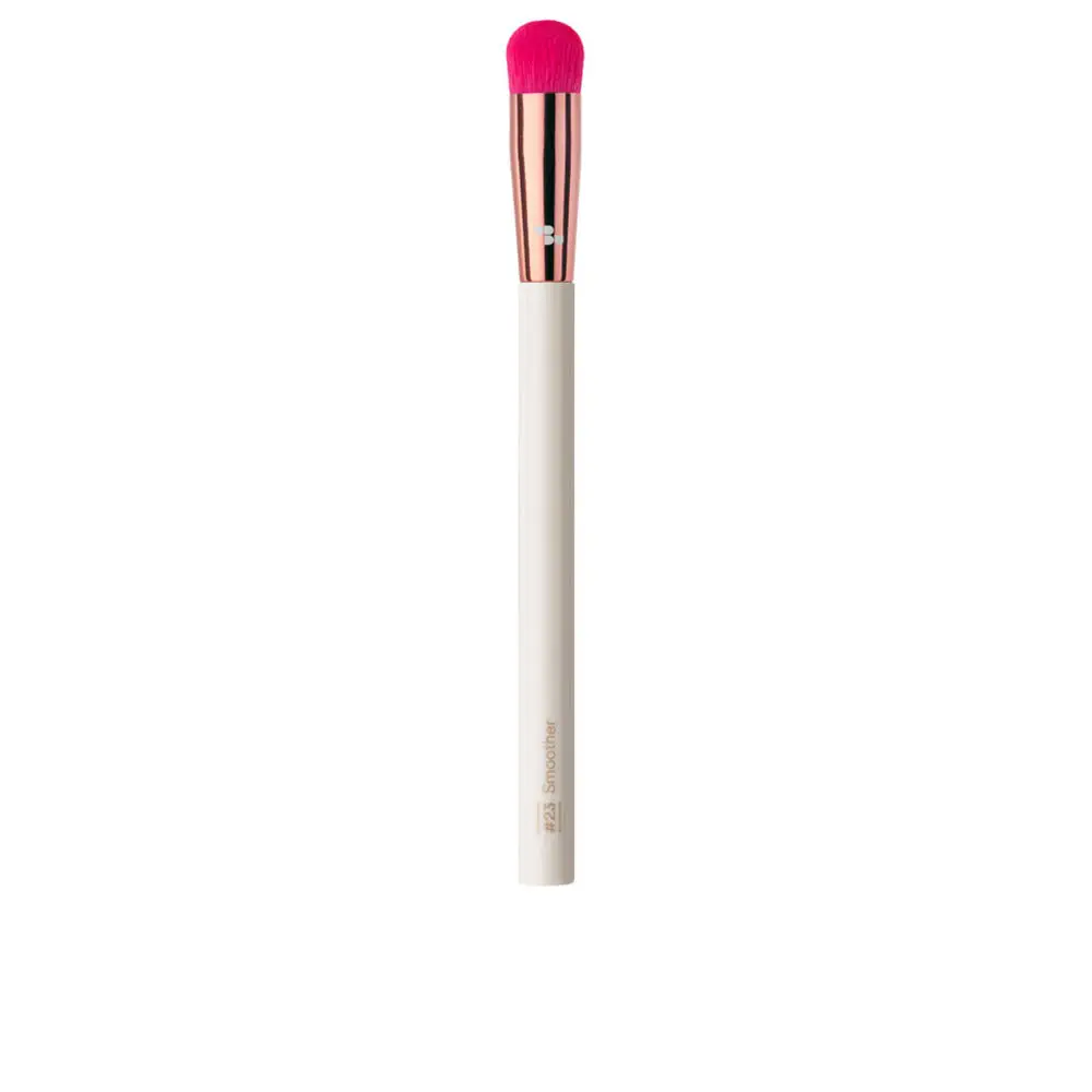 Kitty Saint Fluff Blending Brush by Ubu - Urban Beauty United Ubu Brochas - Kitty Saint Fluff Blending Brush by Ubu - Urban Beauty United