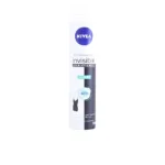 Desodorantes Nivea - Black & White Invisible Active Deodorant Spray by Nivea