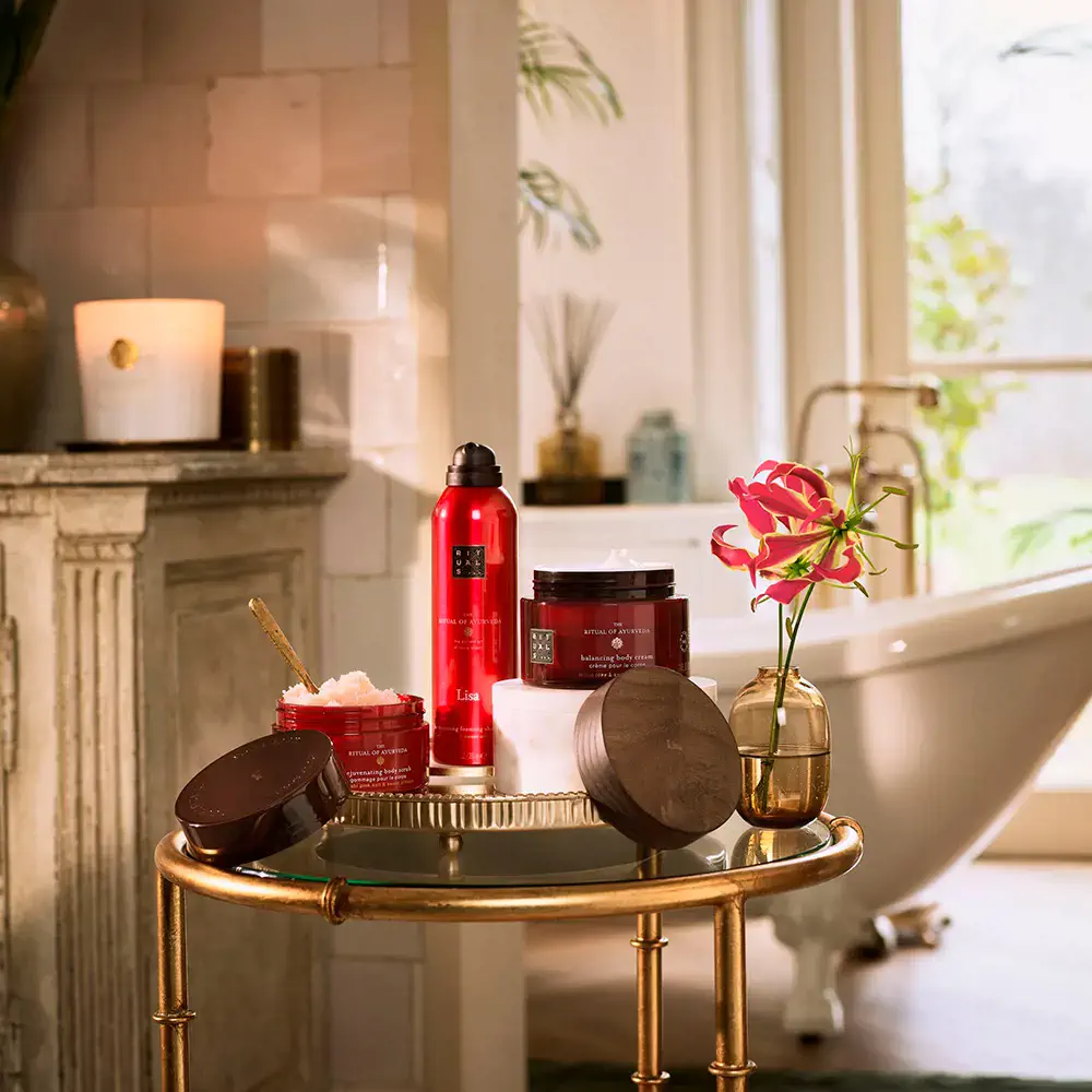 The Ritual Of Ayurveda - The Ritual Of Ayurveda Harmonizing Foaming Shower Gel by Rituals