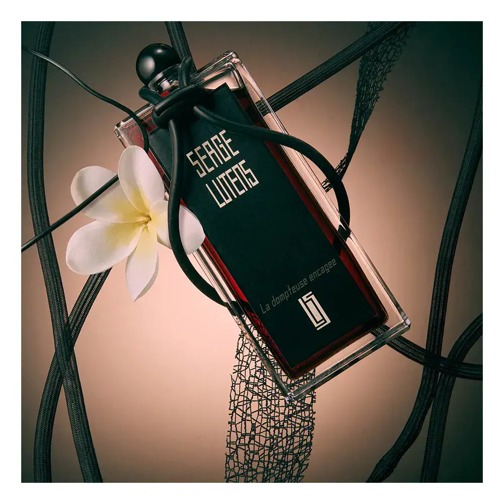 Collection Noire - La Dompteuse Encagée Eau De Parfum Spray by Serge Lutens