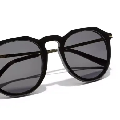 Warwick Crosswalk - Warwick Crosswalk #Black by Hawkers