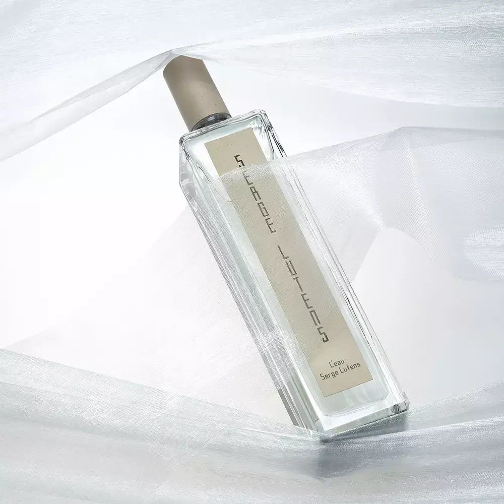 L'Eau Serge Lutens - L'Eau Eau De Parfum Spray by Serge Lutens