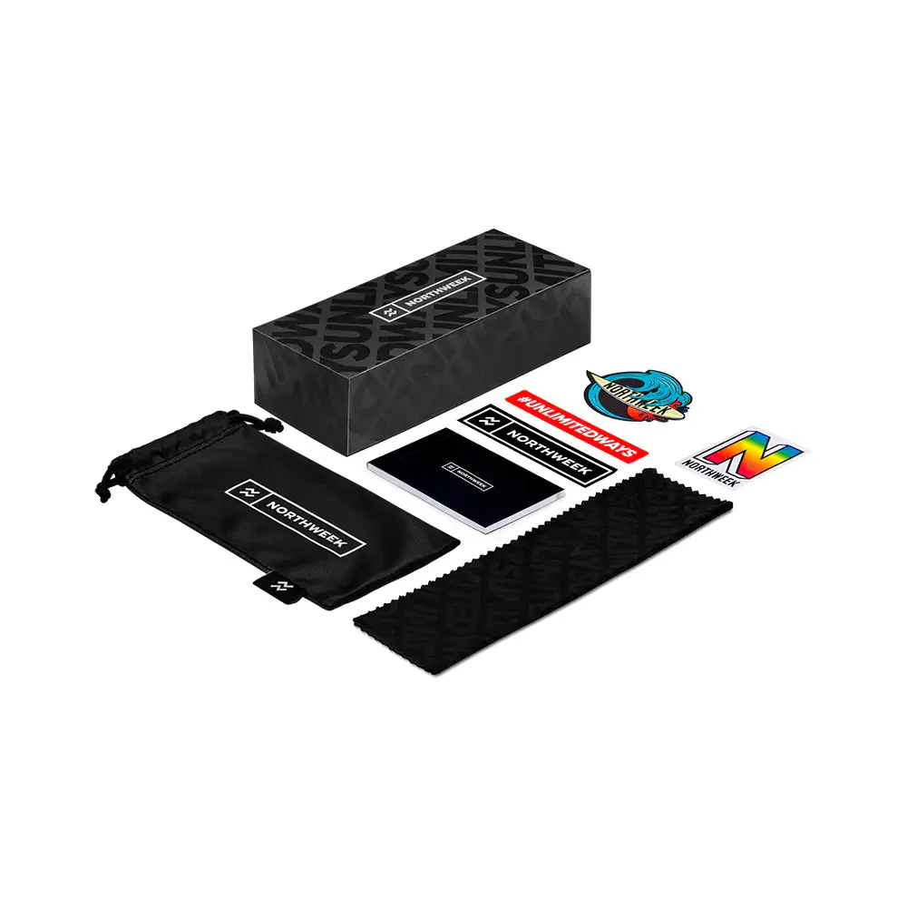 Gafas De Sol - Ss16 / Matte Black #Blue by Northweek