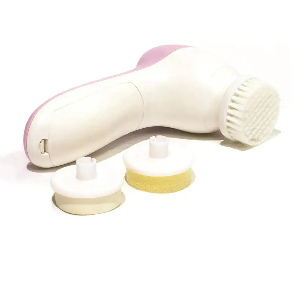 Facial Brush 3-In-1 by Cosmetic Club Cepillo Facial - Facial Brush 3-In-1 by Cosmetic Club